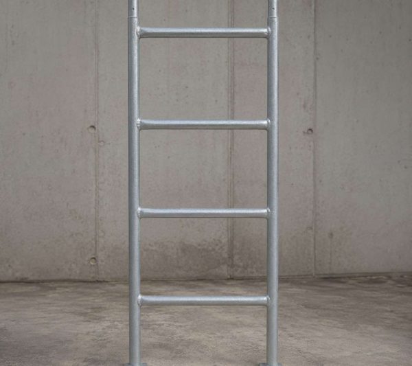 Vertical Frame